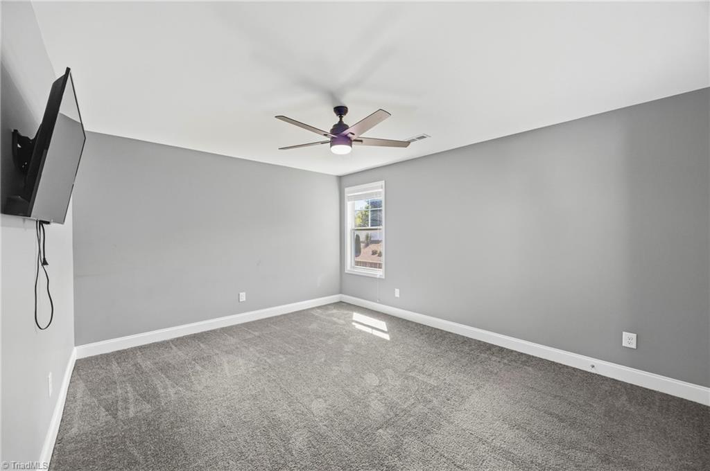 2929 Fernley Court Property Photo 32