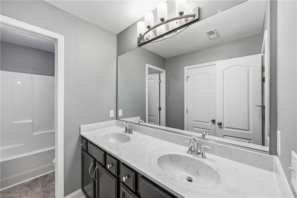 2929 Fernley Court Property Photo 37