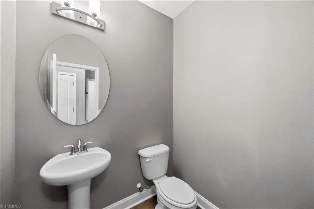 2929 Fernley Court Property Photo 39
