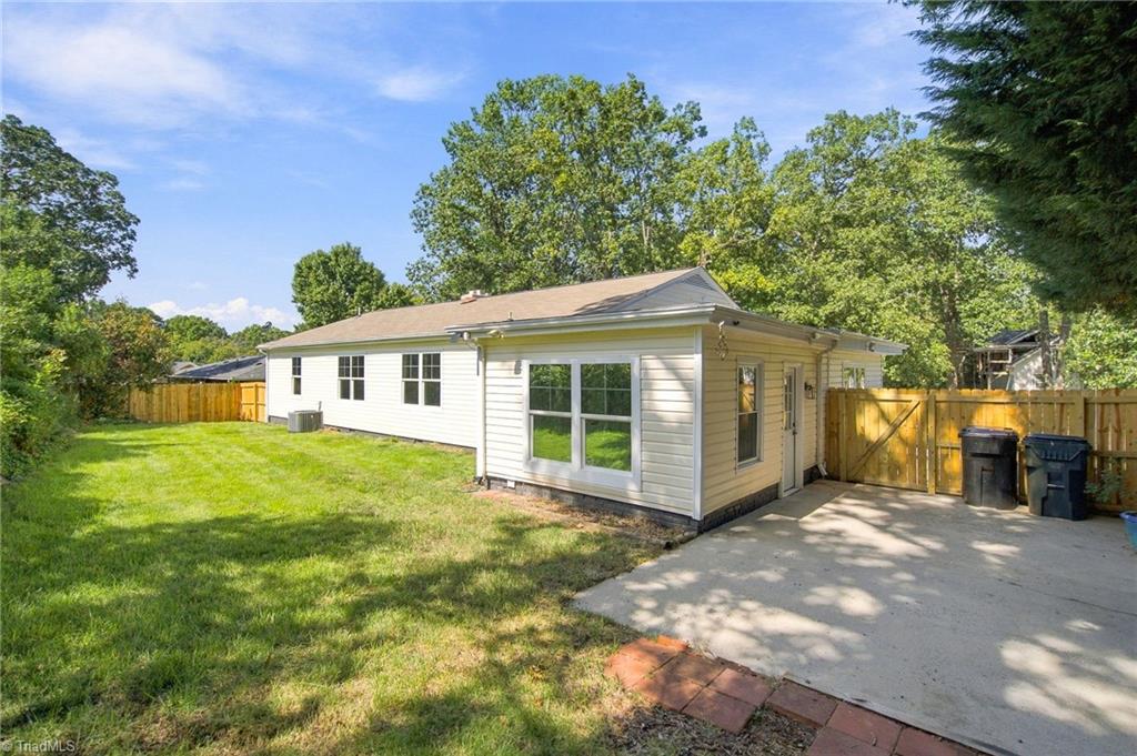 1908 Woodland Avenue Property Photo 27