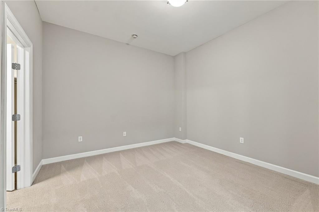 201 N Elm Street # 701 Property Photo 17