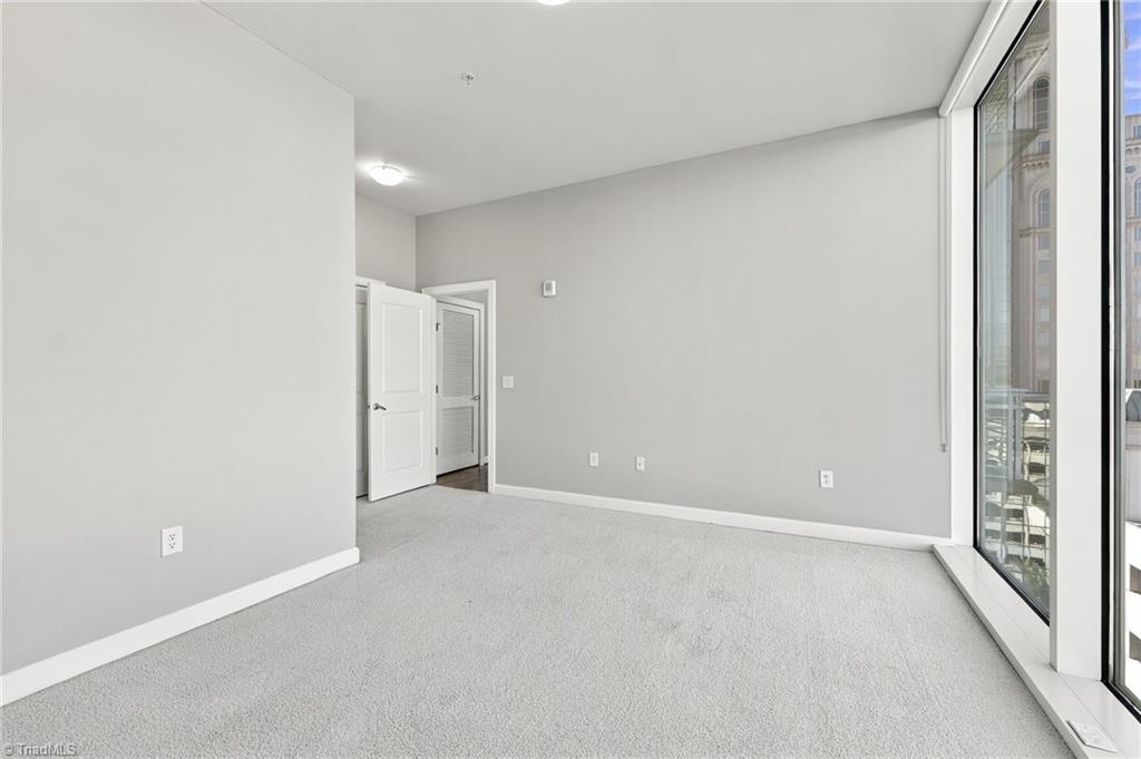 201 N Elm Street # 701 Property Photo 23
