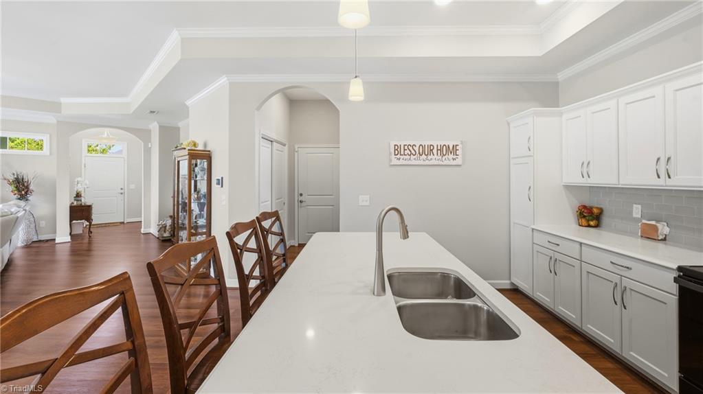 1003 Bryant Court Property Photo 12