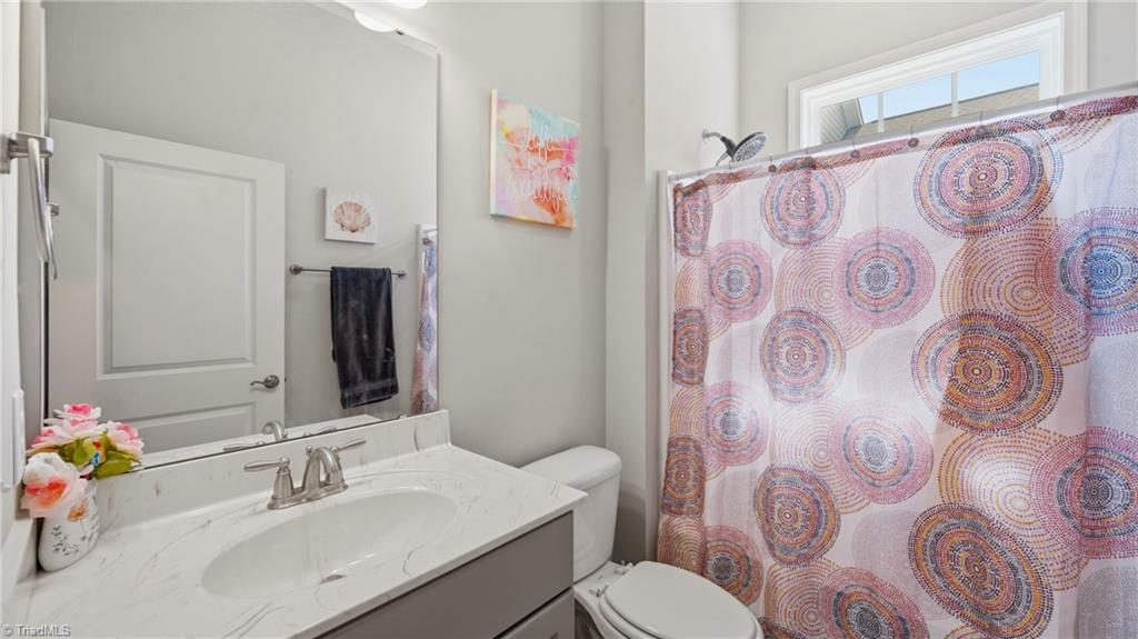 1003 Bryant Court Property Photo 14