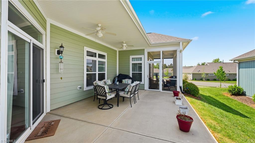 1003 Bryant Court Property Photo 35