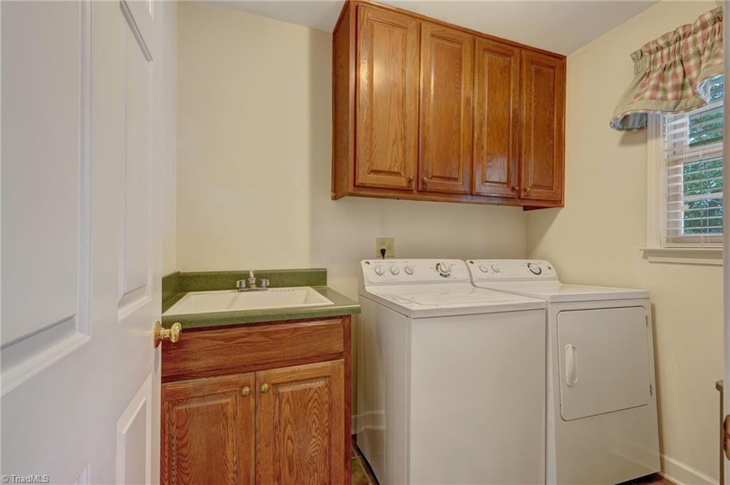 511 Westfield Lane Property Photo 25