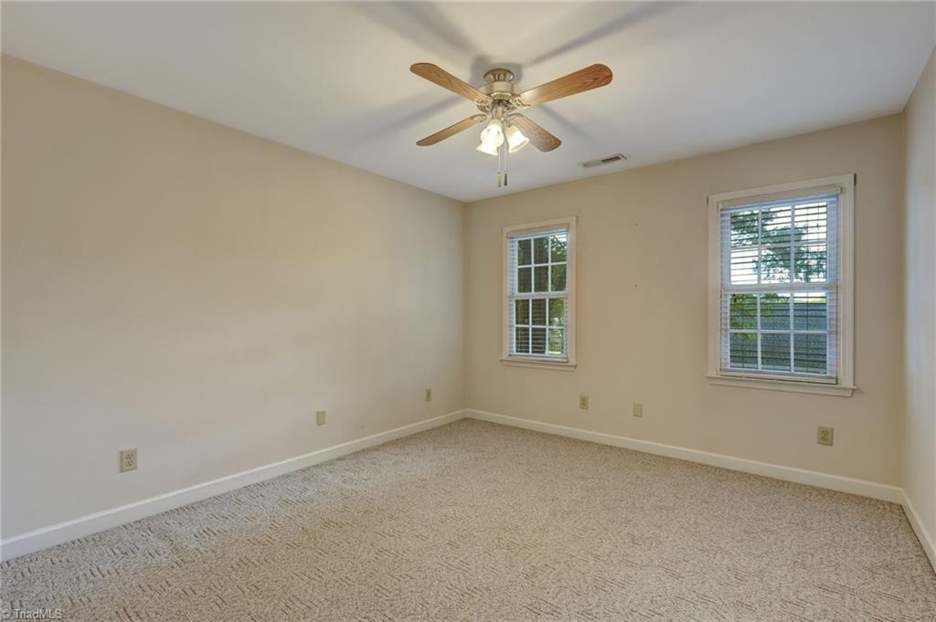 511 Westfield Lane Property Photo 32