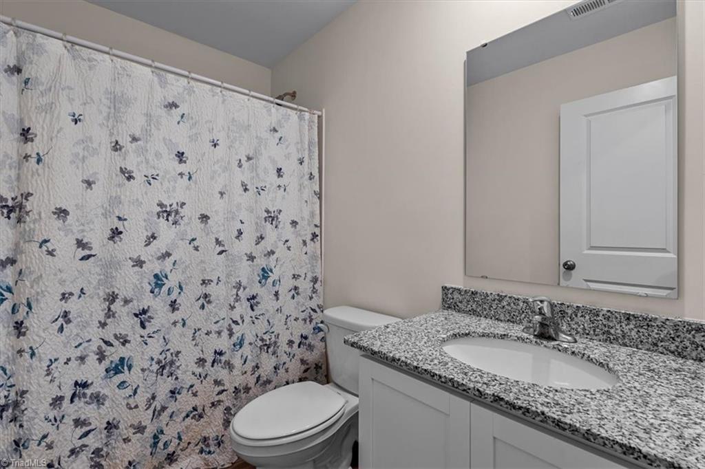 245 Mitchell Street Property Photo 28
