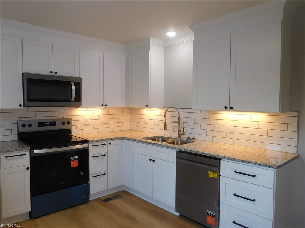 3711 Country Club Road Property Photo 3