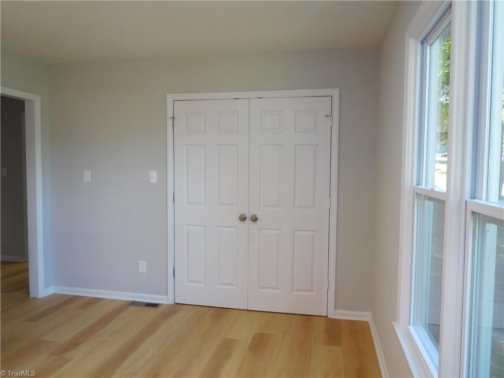 3711 Country Club Road Property Photo 5