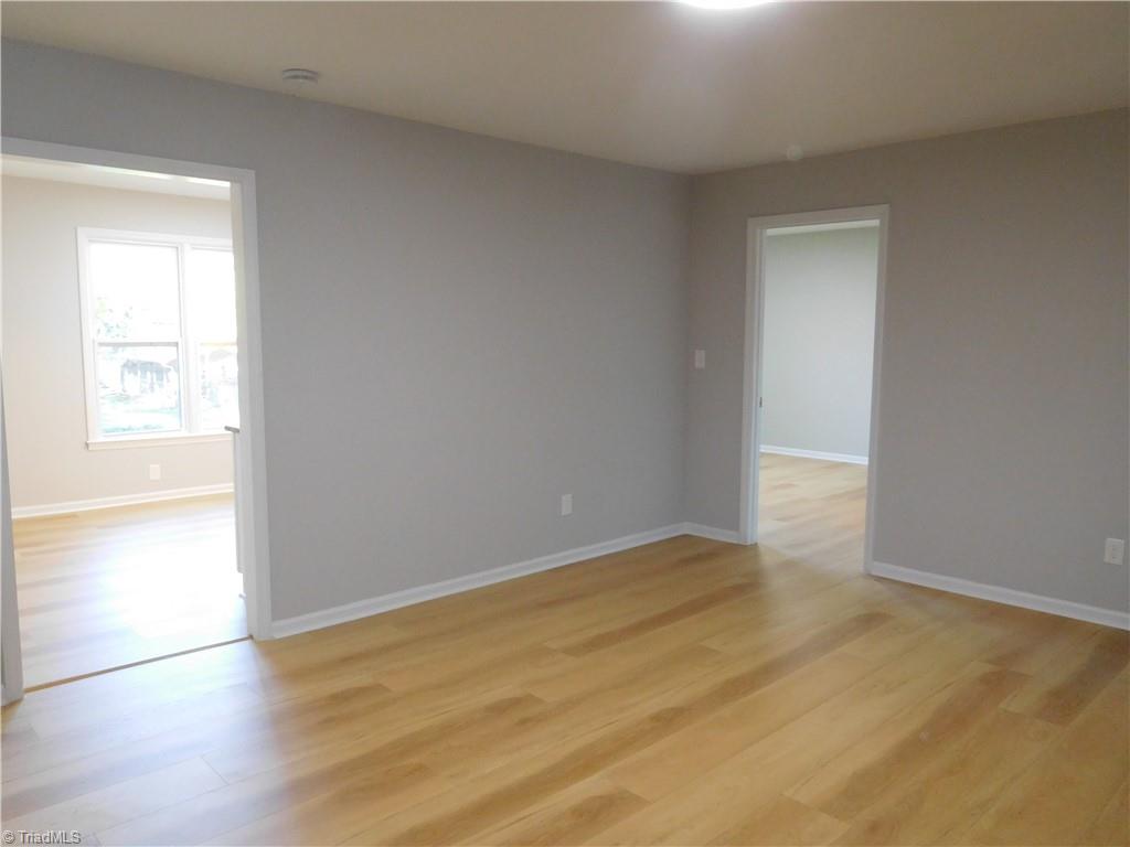 3711 Country Club Road Property Photo 7