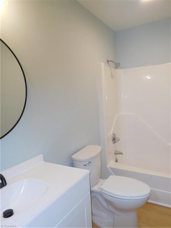3711 Country Club Road Property Photo 15