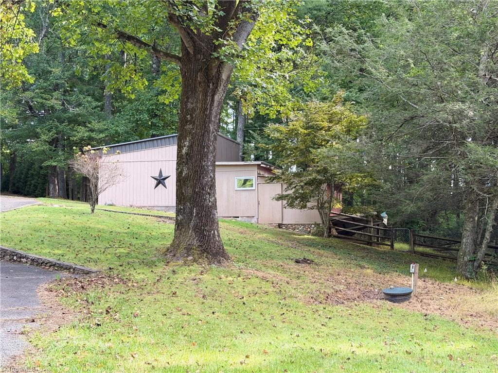 71 Lakewood Lane Property Photo 33