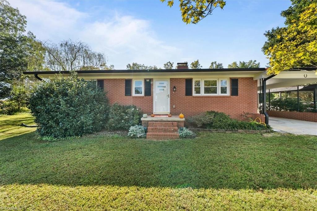 334 Beane Road Property Photo 1