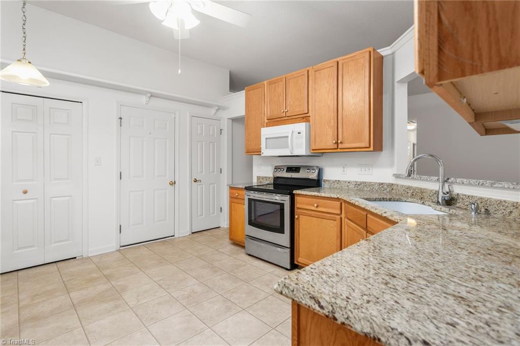 1204 Satinwood Drive Property Photo 13