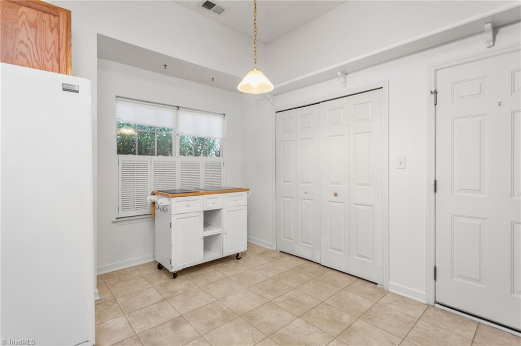 1204 Satinwood Drive Property Photo 14