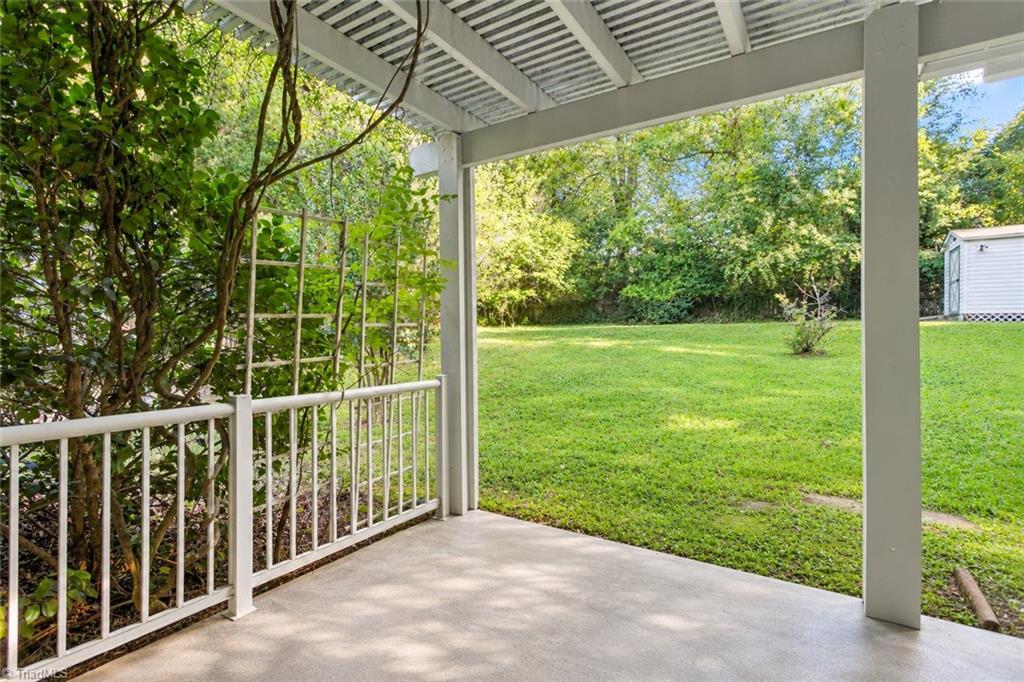 1204 Satinwood Drive Property Photo 28