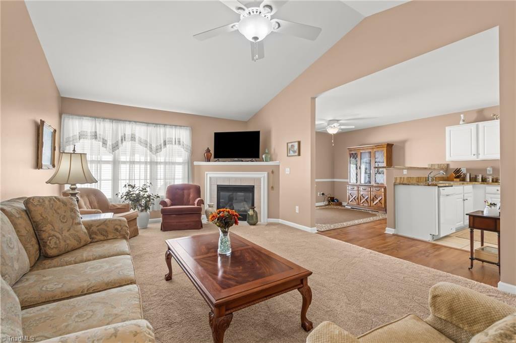 4961 Terrence Drive Property Photo 8