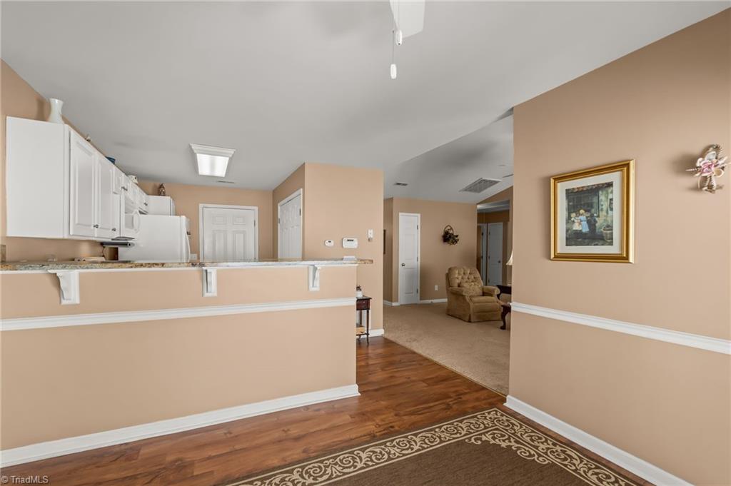 4961 Terrence Drive Property Photo 17