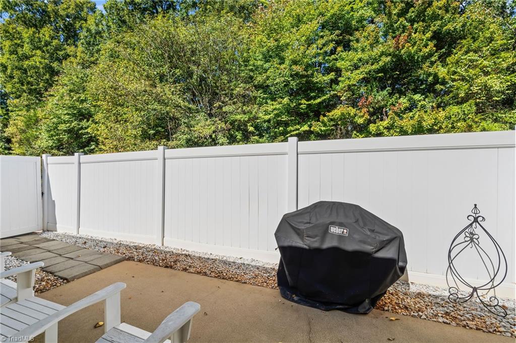 4961 Terrence Drive Property Photo 28
