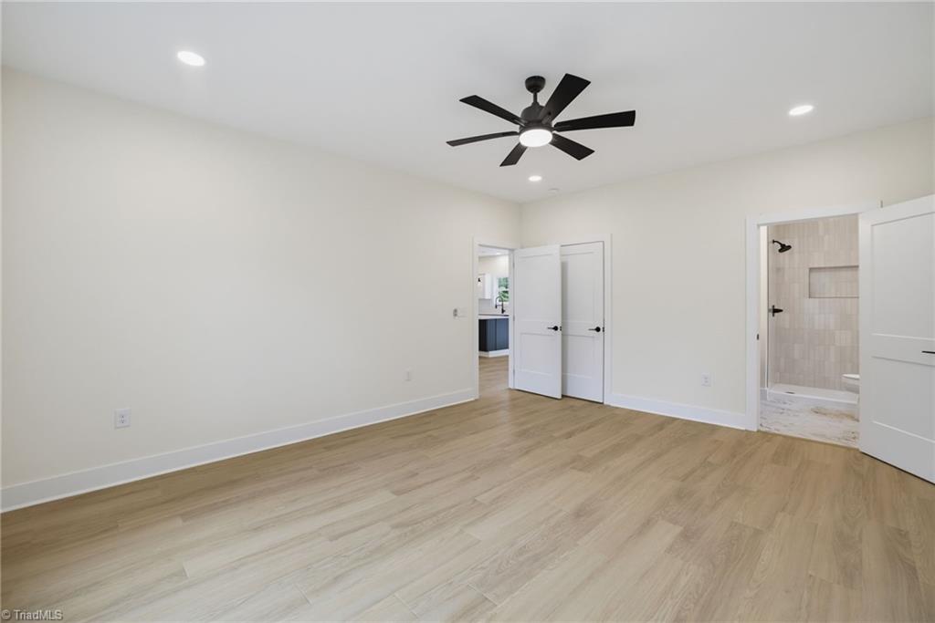 425 N Smith Street Property Photo 13