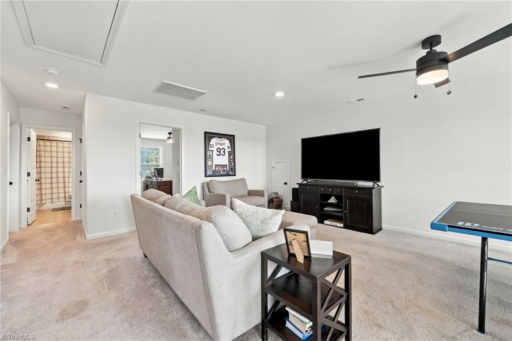 430 Brooke Hill Drive Property Photo 24
