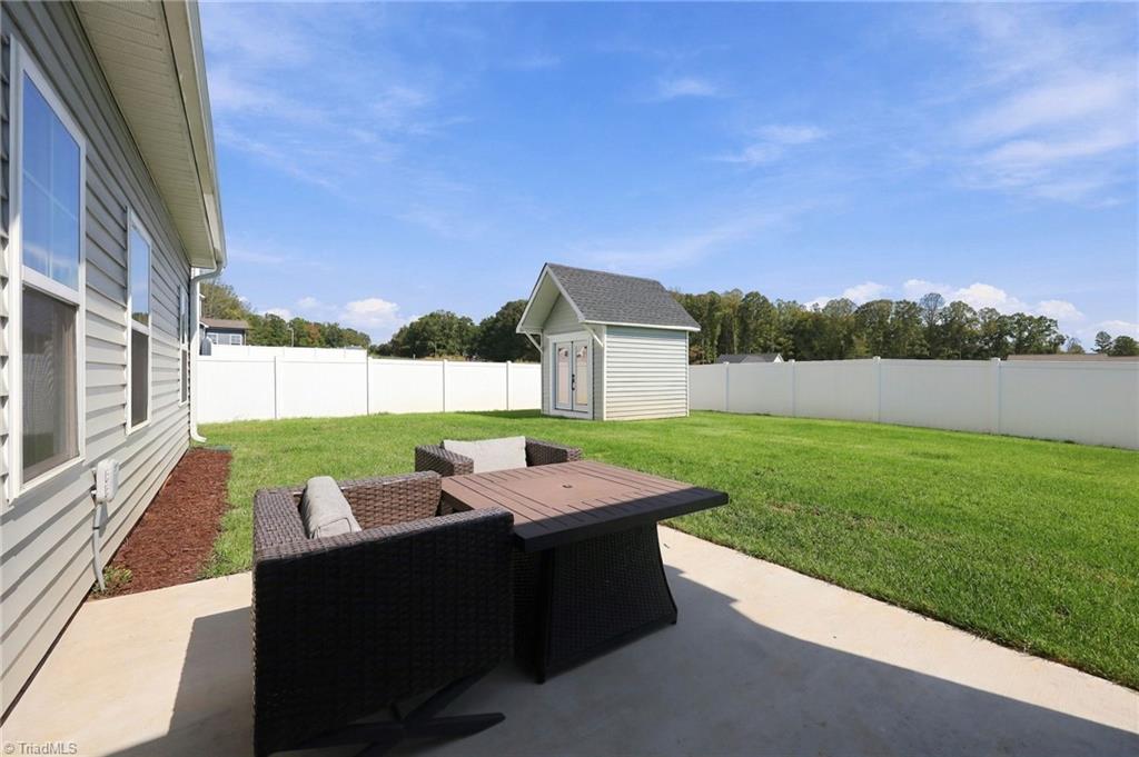430 Brooke Hill Drive Property Photo 30