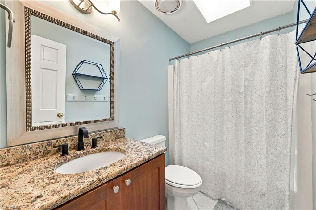 483 Buckhurst Drive Property Photo 27