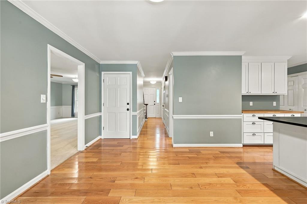 483 Buckhurst Drive Property Photo 29