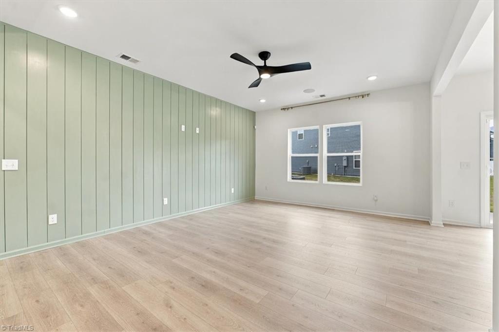 8907 Cranesbill Avenue Property Photo 11