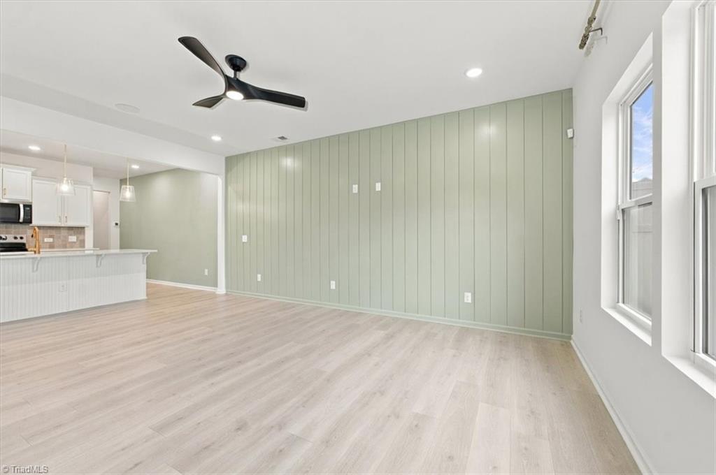 8907 Cranesbill Avenue Property Photo 13