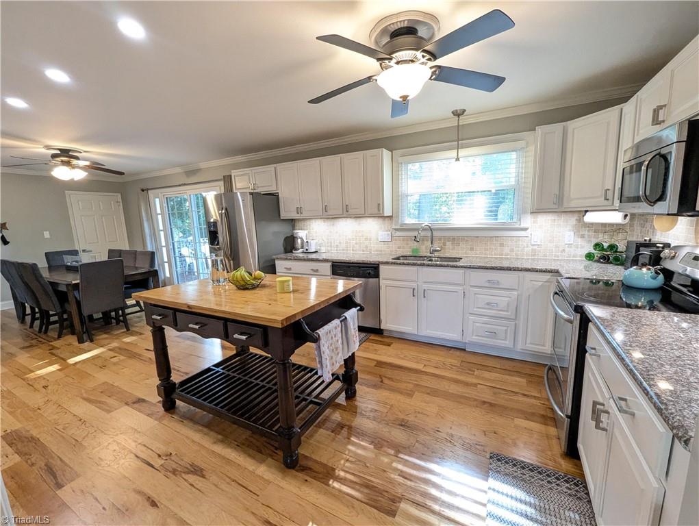 1702 Dunbar Street Property Photo 8