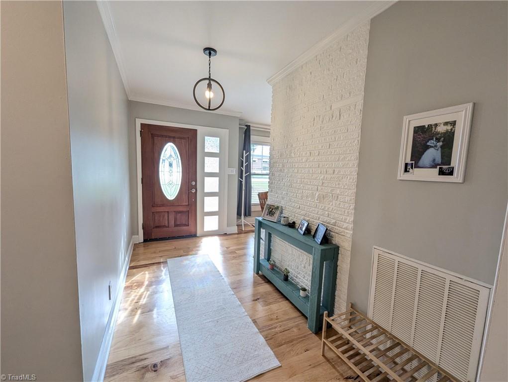 1702 Dunbar Street Property Photo 12