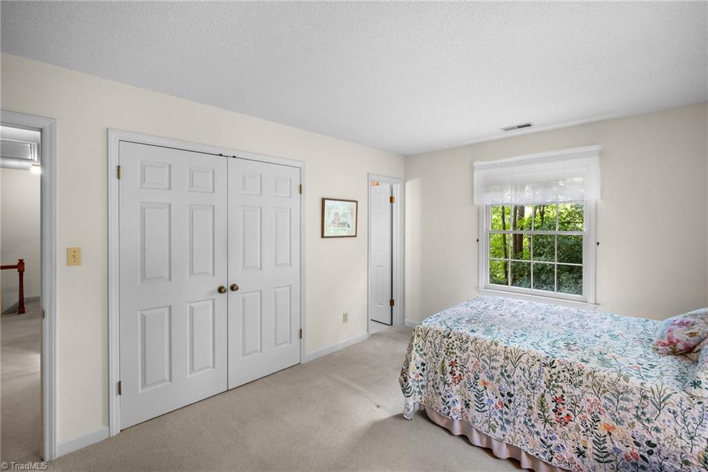 608 Forrest Drive Property Photo 32
