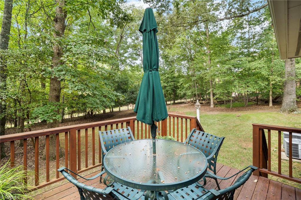608 Forrest Drive Property Photo 36