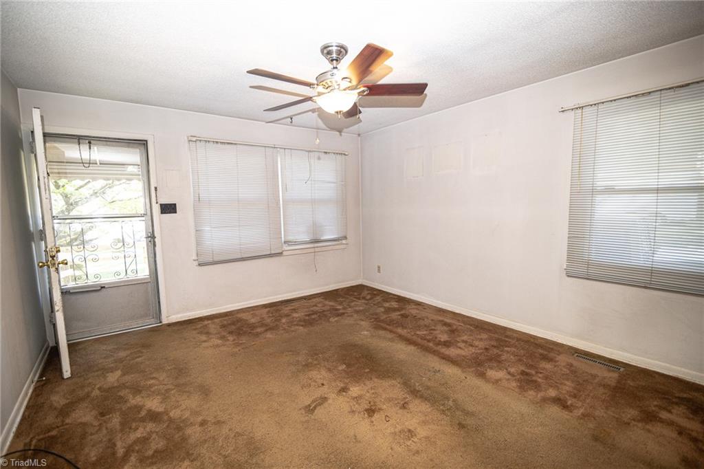 941 Brownwood Drive Property Photo 7