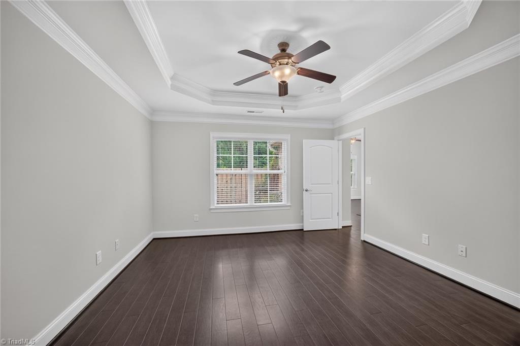305 Zurich Court Property Photo 18