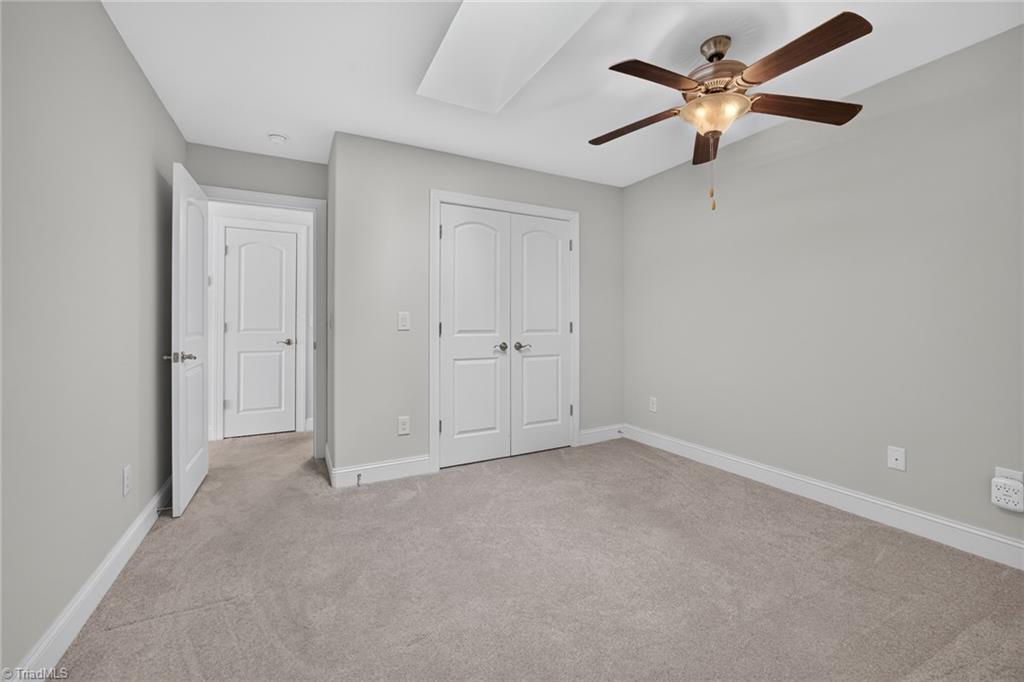 305 Zurich Court Property Photo 24