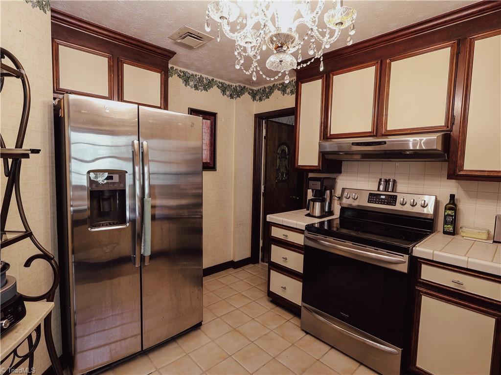 5620 Clinedale Court Property Photo 8