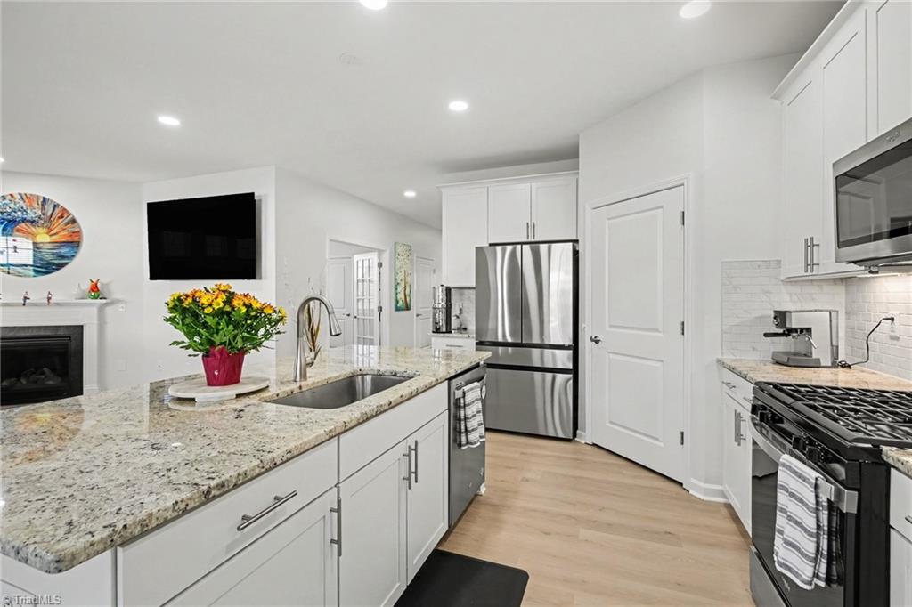 4225 Limestone Court Property Photo 25