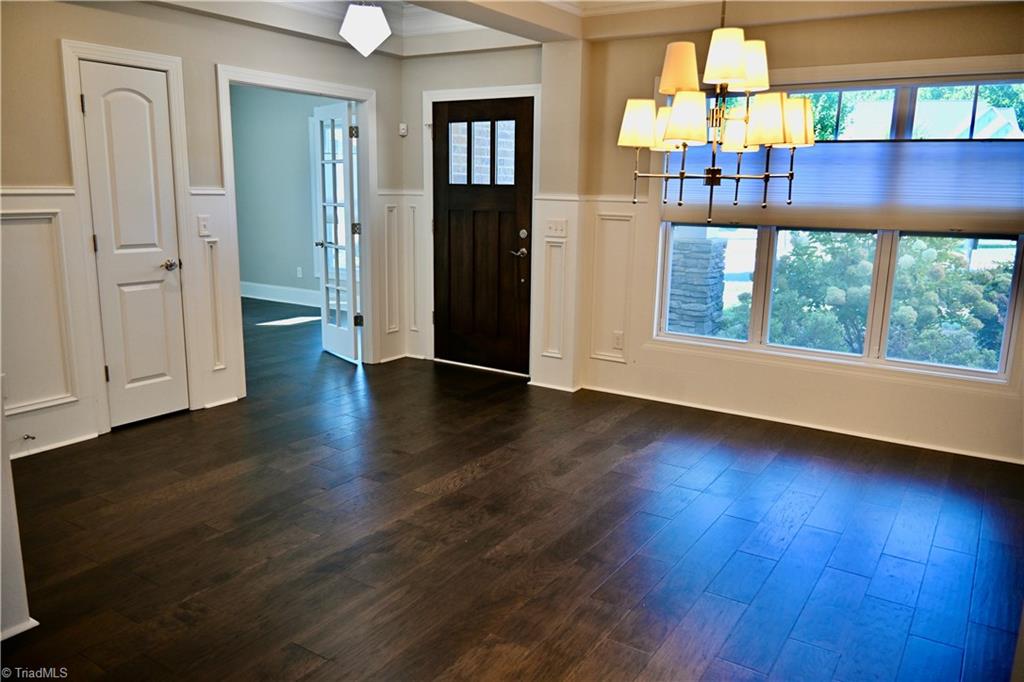 5435 Fern Bank Circle Property Photo 12