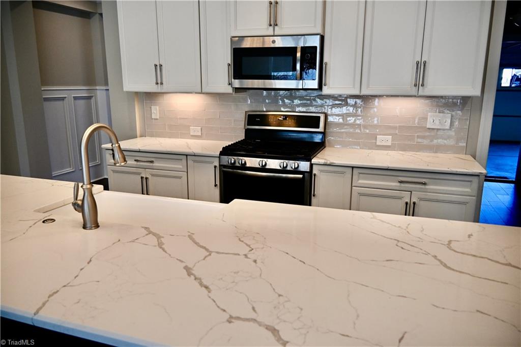 5435 Fern Bank Circle Property Photo 18