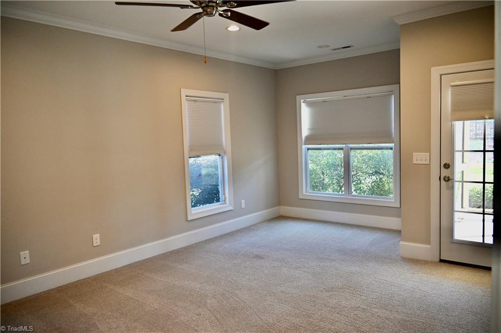 5435 Fern Bank Circle Property Photo 20