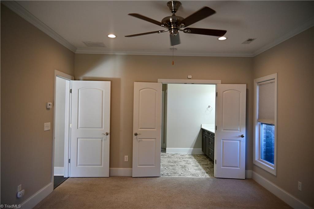 5435 Fern Bank Circle Property Photo 22