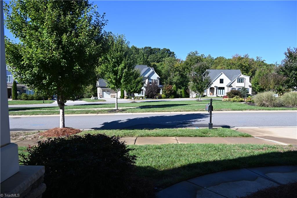 5435 Fern Bank Circle Property Photo 32