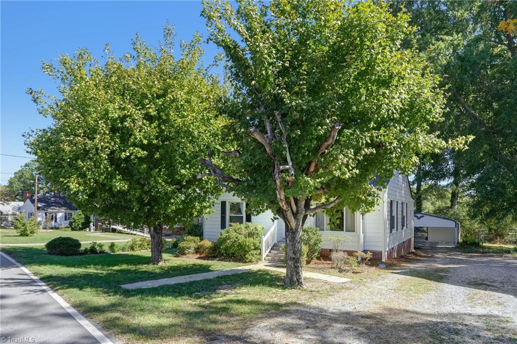 168 Atwater Street Property Photo 2