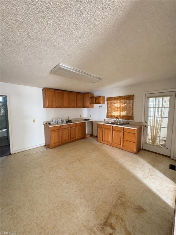 2811 Camborne Street Property Photo 5