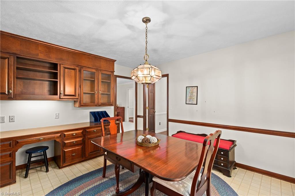 182 Ridgewood Drive Property Photo 14