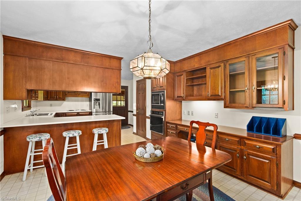 182 Ridgewood Drive Property Photo 16