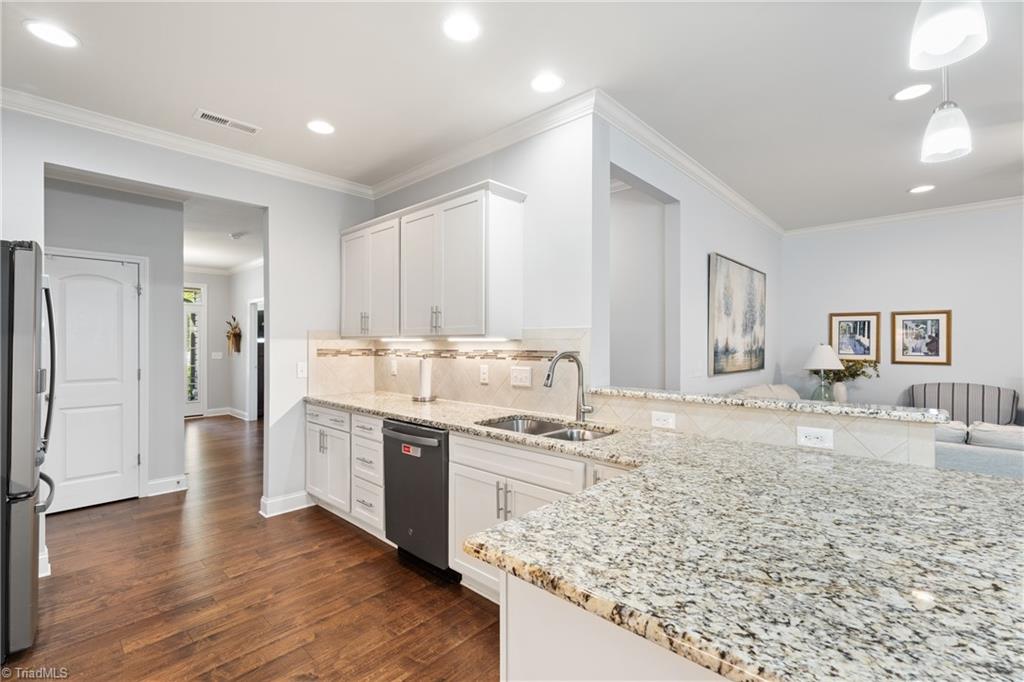 3806 Rutherford Court Property Photo 8
